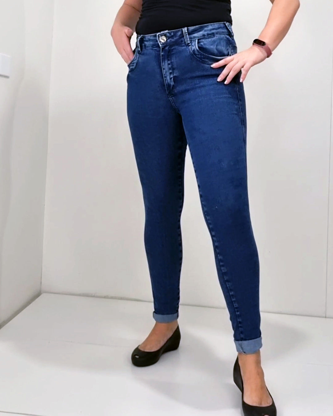 Calça Levanta Bumbum Oppnus Jeans Skinny Cintura Alta